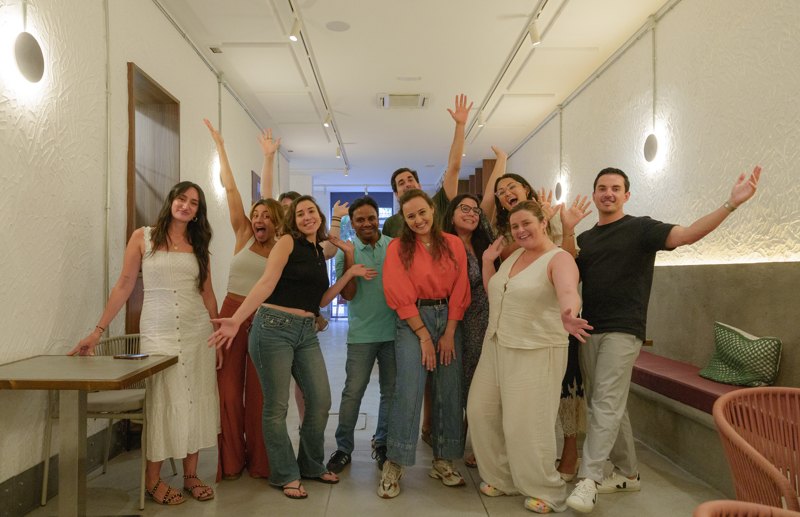 The group celebrating at the end of a Sales 101 workshop in Madrid